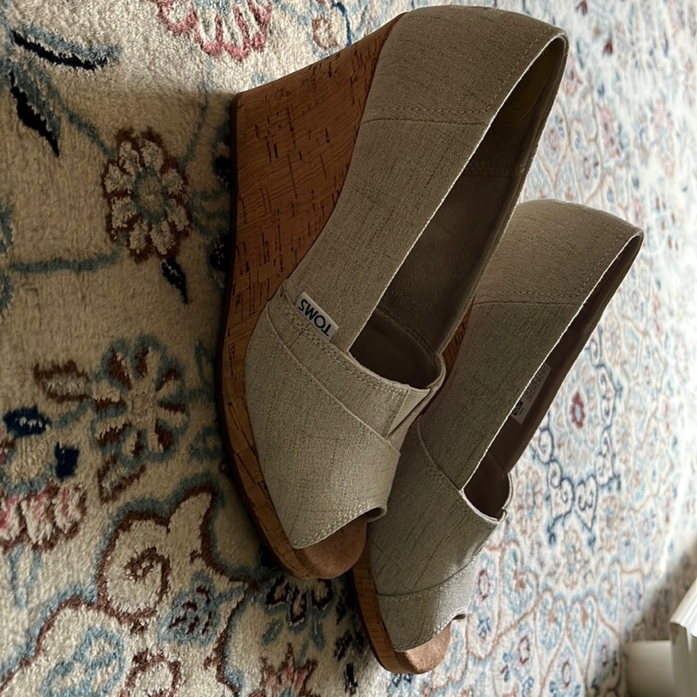 Tom’s size 7W cork platforms